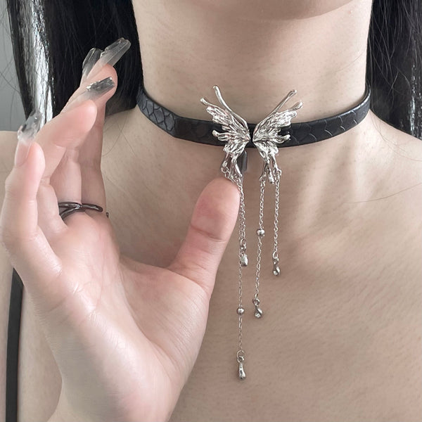 Outlandish metal butterfly-patched leather long tassel choker